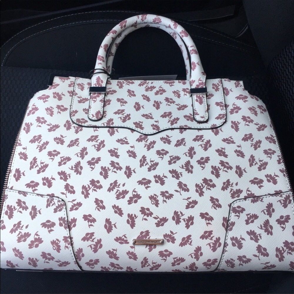 HP 2/15 💟 Rebecca Minkoff Amorous Satchel Berry